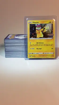Pikachu - SWSH234 - Promo Sword & Shield - Pokemon Card - NM - Image 1