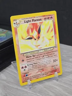 Pokemon Card TCG Light Flareon 46/105 Neo Destiny 2000 Uncommon Vintage NM - Image 1