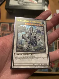Trishula Dragon Of The Ice Barrier Ultimate Rare AP08 VLP/NM Yugioh - Image 4