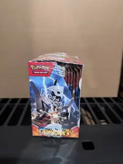 Pokemon TCG Scarlet & Violet Surging Sparks Booster Display Box 36 Packs - Image 3