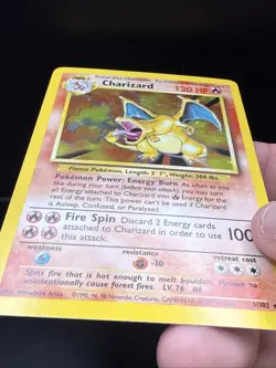 Pokemon TCG Base Set Charizard 4/102 Holo - Image 4