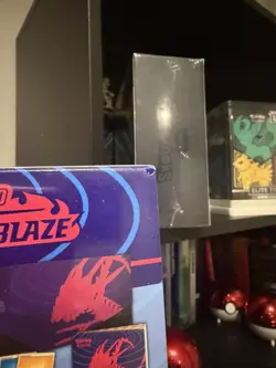 !! (4) ETB BUNDLE !! SEALED Pokemon TCG: Darkness Ablaze+SWSH Base+Shining+Mega - Image 3