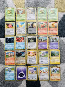 100 X Vintage Pokemon Card Bundle Job Lot - Image 2