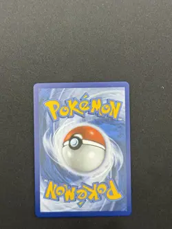 Pokemon TCG Claydol 15/106 Celebrations Classic Collection Holo Card - Image 2