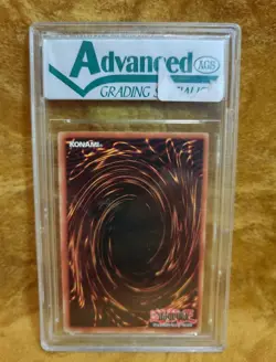 Yu-Gi-oh! 1st EDITION Trap Master 1996 graded advanced grading 10 GEM MT - Image 2