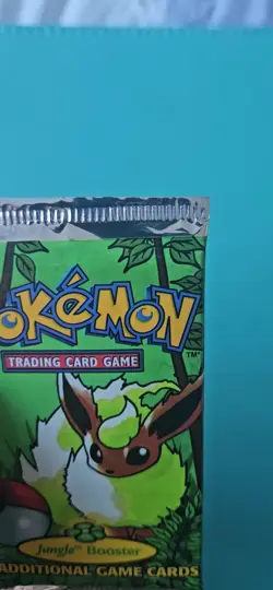 Pokemon Jungle Booster Pack Flareon Artwork 1999 WOTC Mint Sealed - Image 2