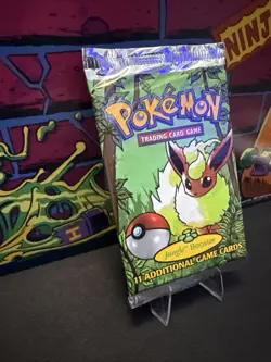 1999 Pokemon Jungle Unlimited Booster Pack Sealed Flareon Art WOTC 742818060639 - Image 2