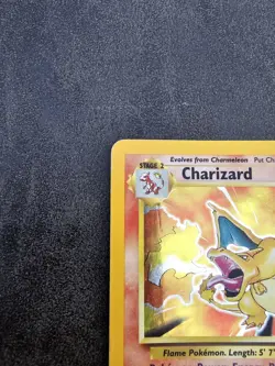 🔥 Pokemon TCG Charizard 4/102 - Pokemon Base Set Holo Rare - Moderate Play 🔥 - Image 3