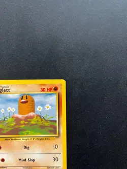 Diglett 47/102 - Base Set (MP) - Fight Fighting Symbol Misprint Error - Image 3