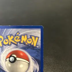 Pokemon Jigglypuff Southern Islands 8/18 MP Slight discolor at top of card - Image 4