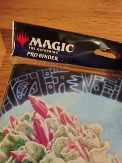 The Lost Caverns of Ixalan Stylized Fungus Fossil 4 Pocket PRO Binder MTG - Image 2