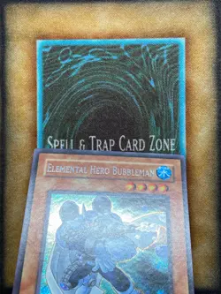 Yugioh Elemental Hero Bubbleman EHC1-EN003 Secret Rare Limited Edition MP - Image 2