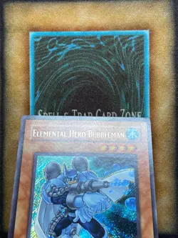 Yugioh Elemental Hero Bubbleman EHC1-EN003 Secret Rare Limited Edition MP - Image 3