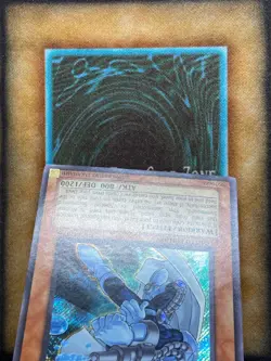 Yugioh Elemental Hero Bubbleman EHC1-EN003 Secret Rare Limited Edition MP - Image 4