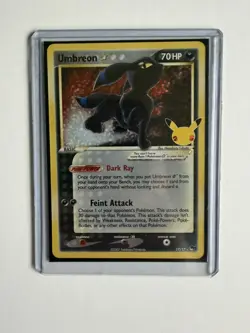 Pokemon TCG Umbreon Gold Star 17/17 Celebrations - Image 1
