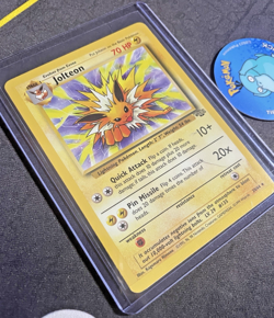 Jolteon 20/64 Non-Holo RARE Jungle Vintage Pokemon TCG WOTC NM - Image 3