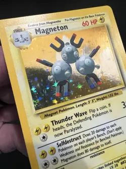 Pokemon TCG Magneton Base Set 9/102 Unlimited Holo Rare - Image 2