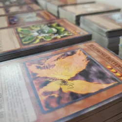 1000+ YUGIOH CARDS PREMIUM COLLECTION ULTIMATE LOT W/ 100+ HOLO FOILS & RARES! - Image 4