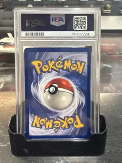 Pokemon TCG Hitmonlee Fossil Holo Rare Unlimited PSA 7 - Image 2