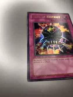 Mask of Restrict 1st Ed. YuGiOh Labyrinth Nightmare #LON-018 2003 - Image 2