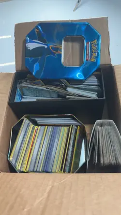 Pokemon cards, Mini binder 1995 Vintage - 2024 Modern. Vintage tin included - Image 3