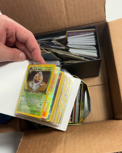 Pokemon cards, Mini binder 1995 Vintage - 2024 Modern. Vintage tin included - Image 5