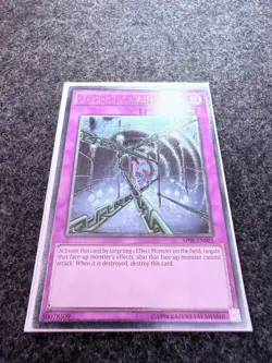 Yugioh! Fiendish Chain Ultimate Rare AP08-EN003 (European Version) - Image 3