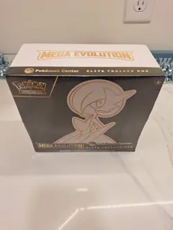 Pokemon TCG Mega Evolutions Pokemon Center ETB Gardevoir - Image 2