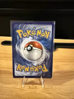 Mew V Full Art 250/264 SWSH08 Fusion Strike Holo NM Pokemon Card - Image 2