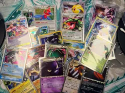Pokemon 20 Pokemon TCG Trading Cards Collection - Image 1