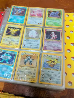 Pokemon Card Lot 800+ Cards, Holos, 1st Editions, Rares And Vintage Card Folder - Image 4
