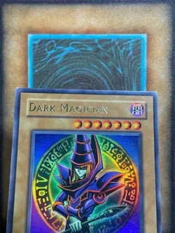 Yugioh Dark Magician LOB-005 Ultra Rare 1ST EDITION GLOSSY PRINT LP - Image 2