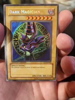 1996 Limited Edtion Dark Magician Holo Rare Yu-Gi-Oh Card FL1-EN002 - Image 4