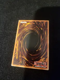 1996 Limited Edtion Dark Magician Holo Rare Yu-Gi-Oh Card FL1-EN002 - Image 5