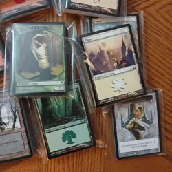 MTG Basic Land Lot With Some Full Art Lands, Non-Basic Land & Tokens 800+ Cards - Image 4