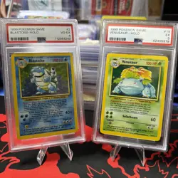 VINTAGE Pokemon BLASTOISE & VENUSAUR GRADED LOT - Image 1