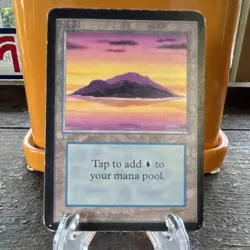 Magic: The Gathering Island Beta Edition Land Card Illustrated by Mark Poole - Image 1