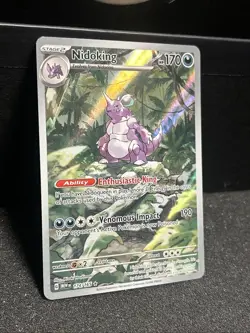 Pokemon TCG Nidoking Scarlet and Violet 151 Illustration Rare Card 174/165 - Image 2