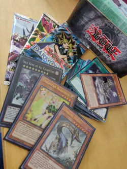 Yu-Gi-Oh! Mystery Bundle - 3 Packs, 5 Random holos & More! Slifer Red Bundle - Image 1