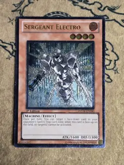 Yugioh Sergeant Electro PHSW-EN090 1st Edition Ultimate Rare LP - Image 1