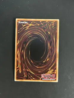 Sorcerer Of Dark Magic - DPYG-EN010 - Super Rare - Unlimited Edition - NM - Image 2