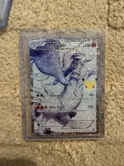 Reshiram Celebrations Classic Collection 113/114 Pokemon Card Holo NM - Image 1