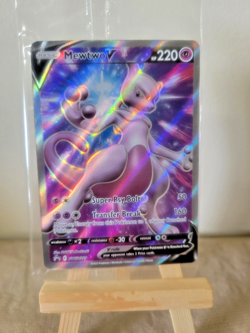 NEW/SEALED Mewtwo V Holo Pokemon Black Star Promo Card (SWSH229) - Image 1