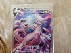 NEW/SEALED Mewtwo V Holo Pokemon Black Star Promo Card (SWSH229) - Image 4