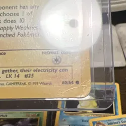 Pokemon Pikachu Base Set 60/64 1999 Wizards first edition English TCG Card - Image 2