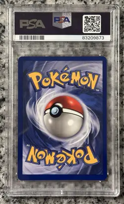 Pokemon Dragonite Holo Rare 1st Edition PSA 8, Fossil 1999 4/62 - Image 2