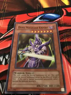 Yu-Gi-Oh! Dark Magician Knight ROD-EN001 - Super Parallel Rare Unlimited Ed NM - Image 2