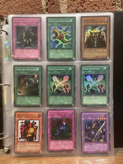 Yu-Gi-Oh! Multiple Sets Vintage 135 Card Lot (DDS, MRD, MRL, LOB, PSV, SDK, SDY) - Image 1