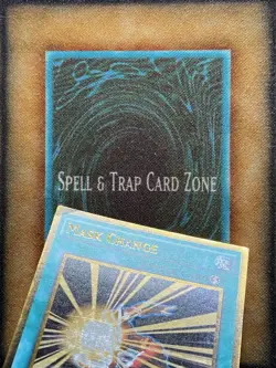 Yugioh Mask Change PGL3-EN083 Gold Rare 1st Ed MP - Image 2