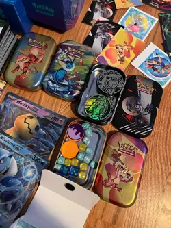 POKEMON TCG HUGE BULK LOT WITH ACCESSORIES: HOLOS, REVERSE, FULLARTS AND EXS - Image 3